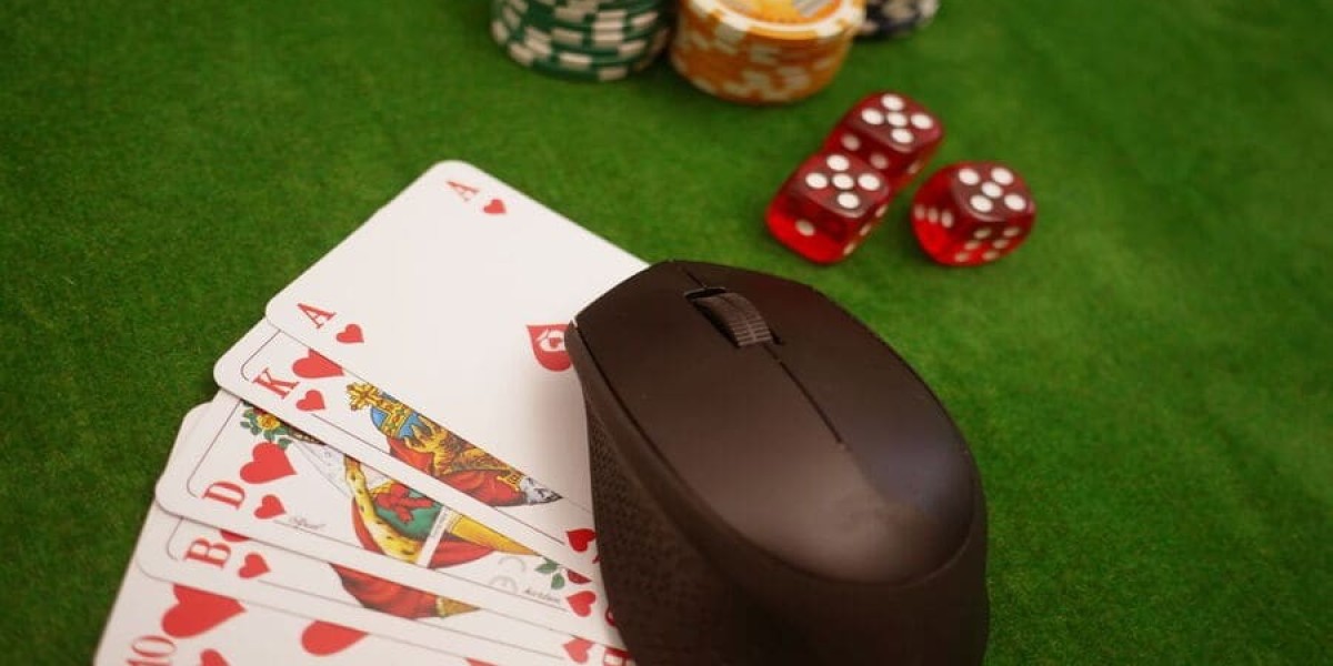 Rolling the Virtual Dice: Dive into the World of Online Casinos!