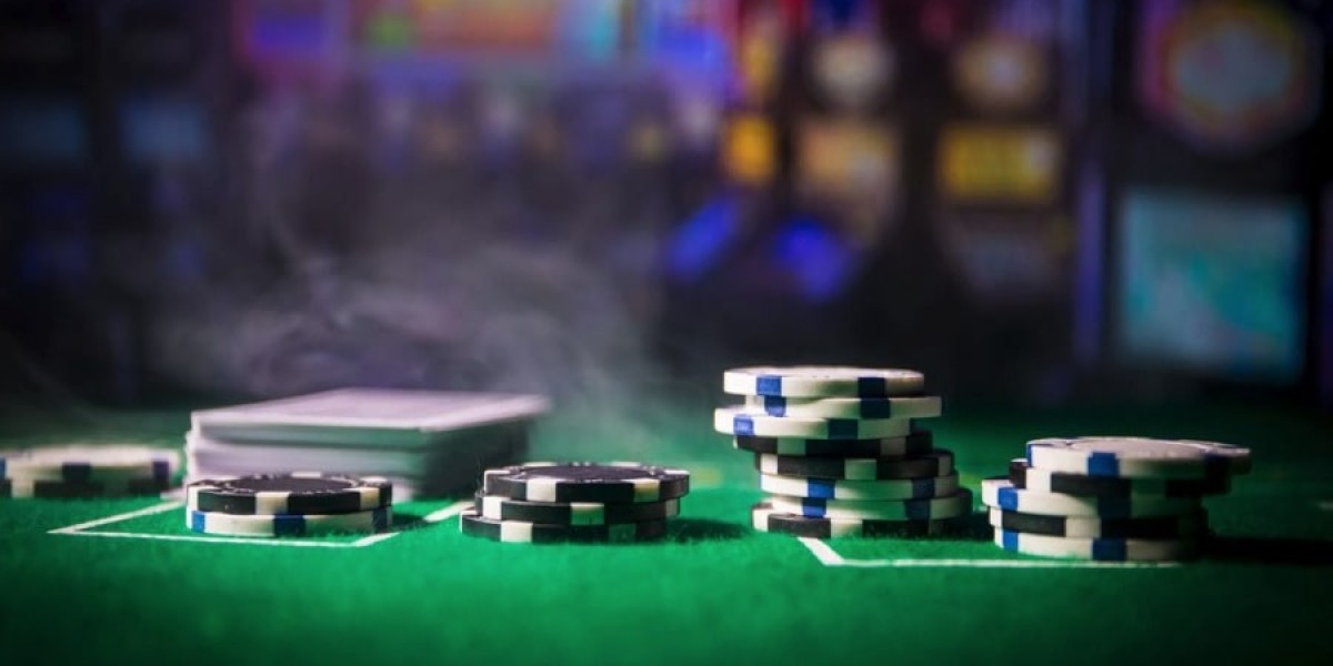 Mastering Online Baccarat: Tips, Tricks, and Strategies